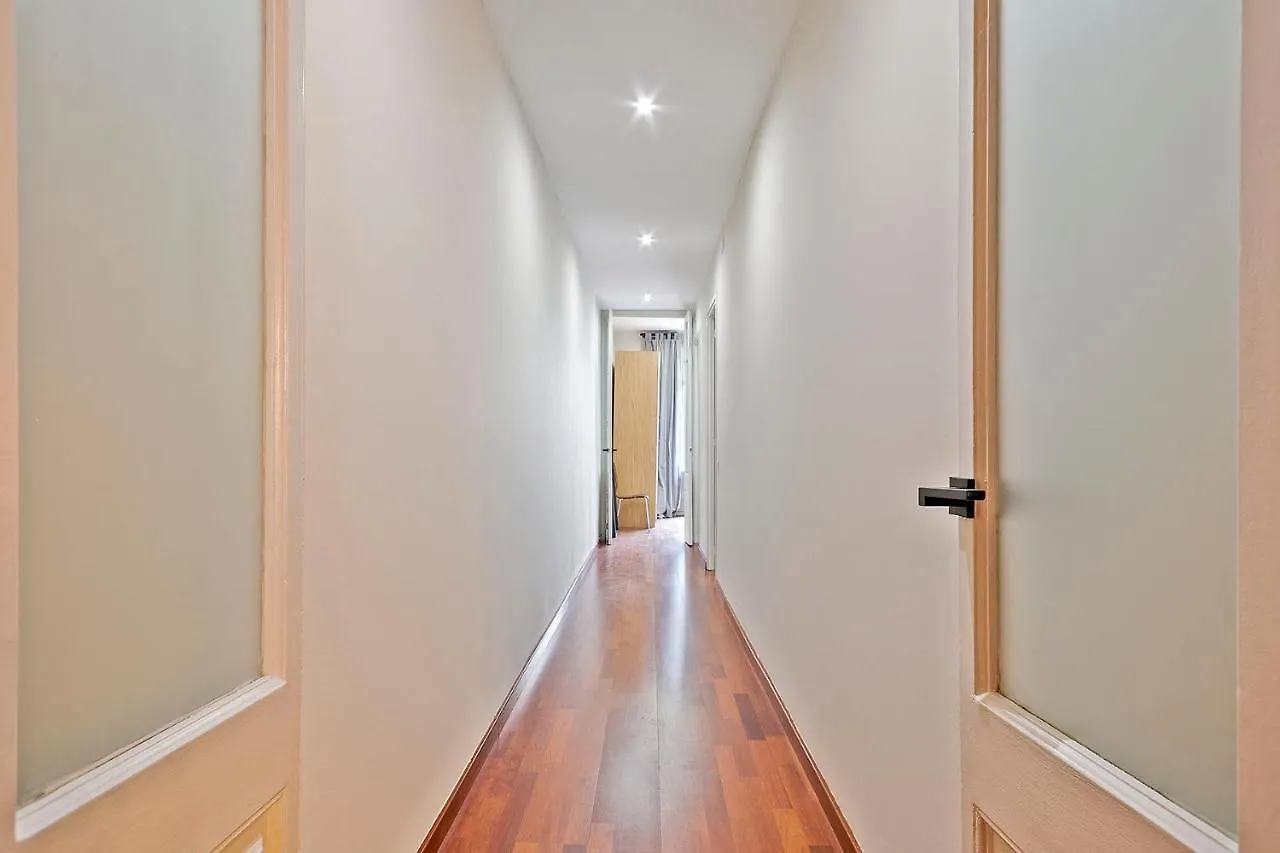 My Space Barcelona - Newly Renovated Apartment In Gracia For Families And Executives
